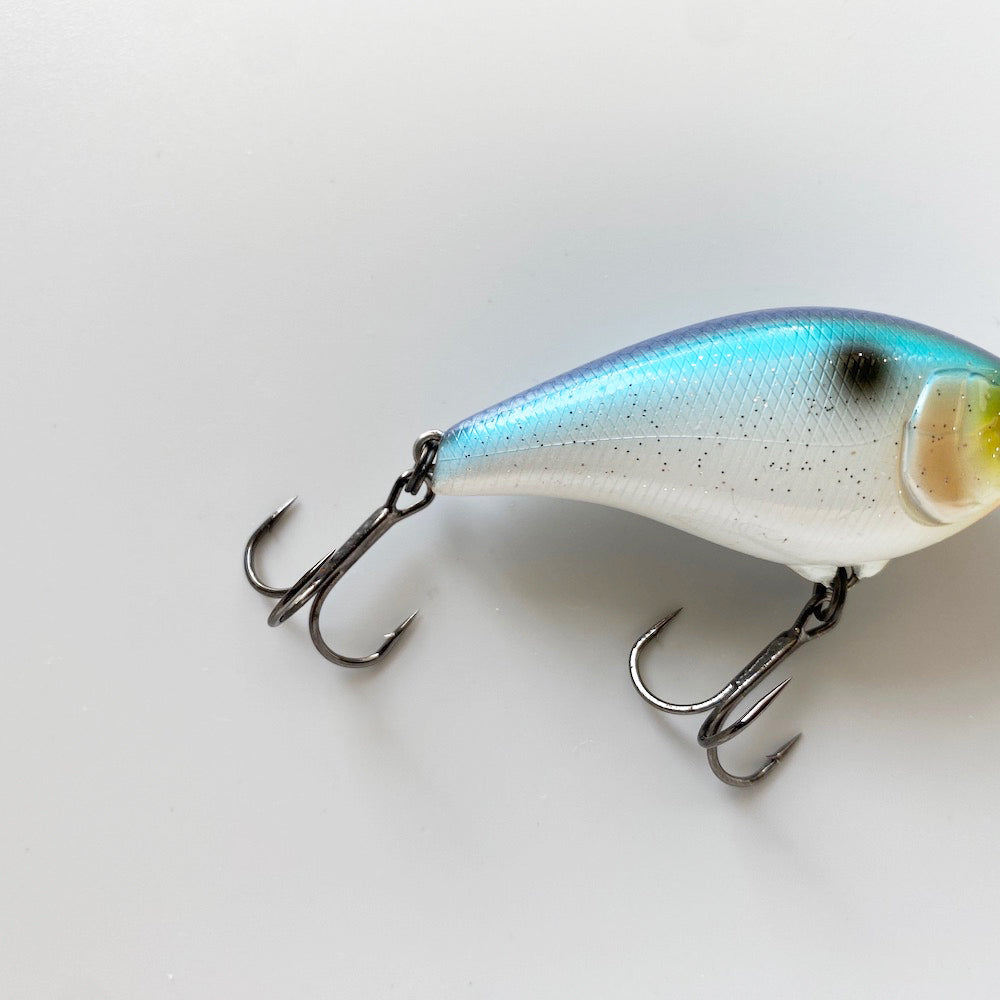 ASKA 60SR SPARKLE SS SHAD